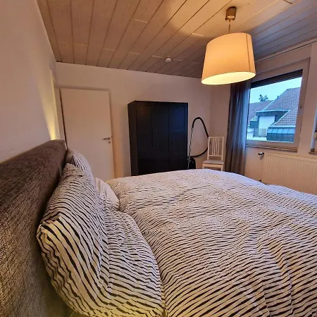 Appartamento Gemuetliche Ueber 2 Etagen Jüchen